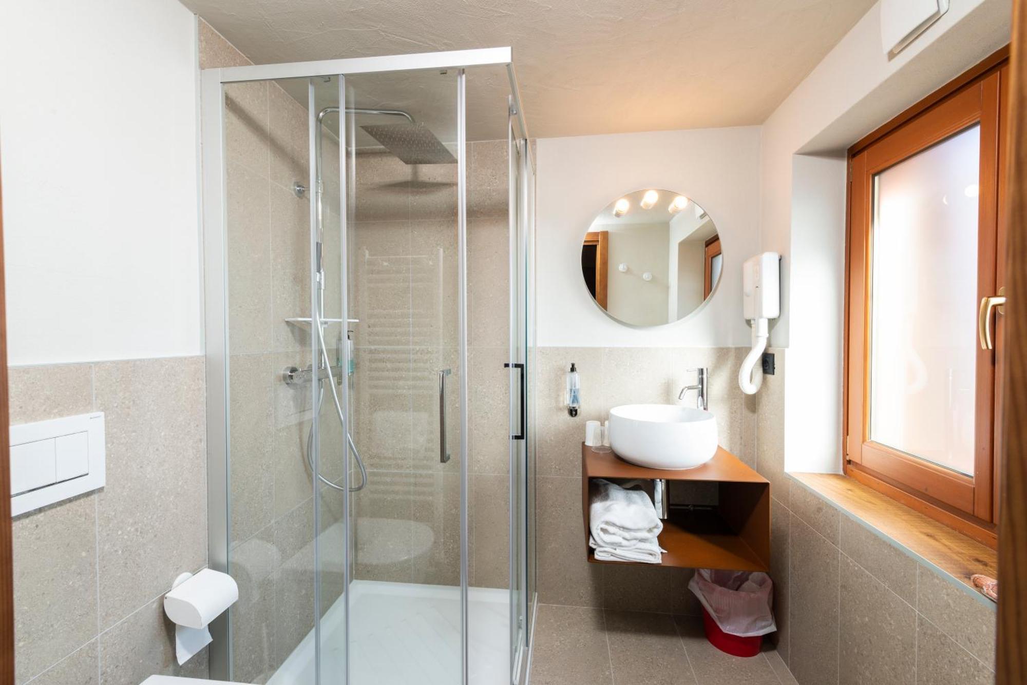 Hotel Zerbion トルニョン エクステリア 写真